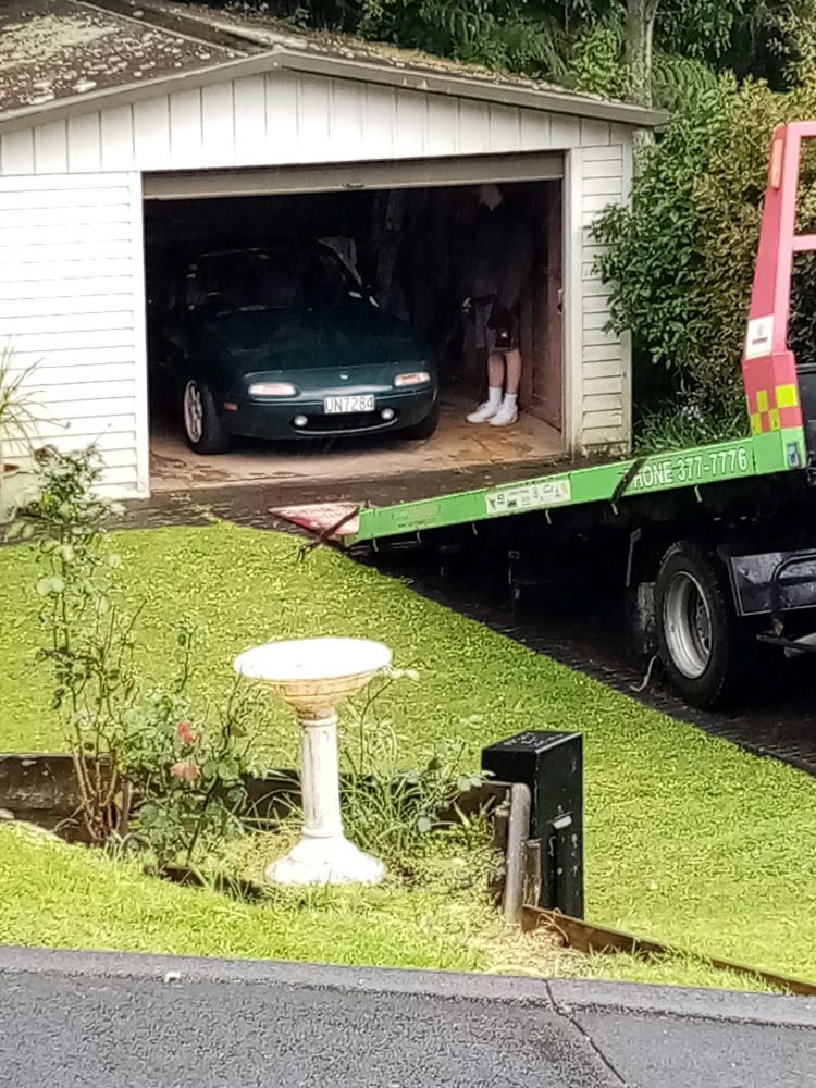 Name:  MX5 #062 MX5 UN7284 being loaded 27 Oct 2023 in the garage R Dowding.jpg
Views: 111
Size:  176.2 KB