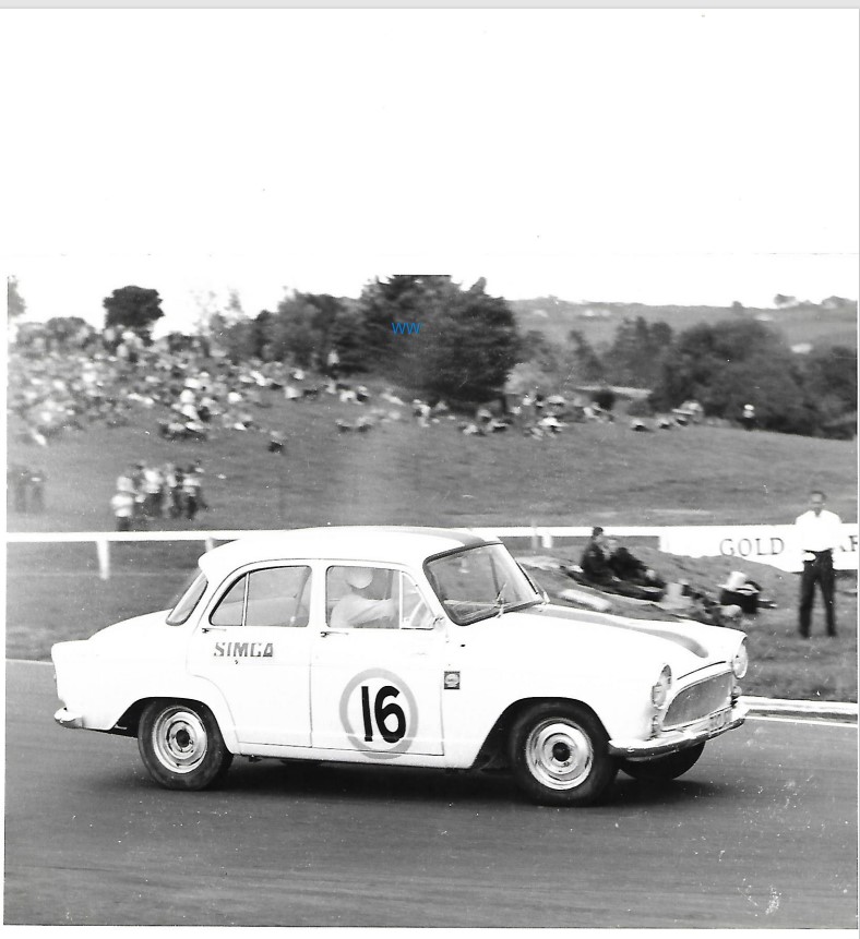 Name:  Pukekohe 1963 #116 Simca Aronde #16 Wills Six Hour Race Oct 1963 John Windelburn Vic Simpkin sml.jpg
Views: 189
Size:  113.1 KB