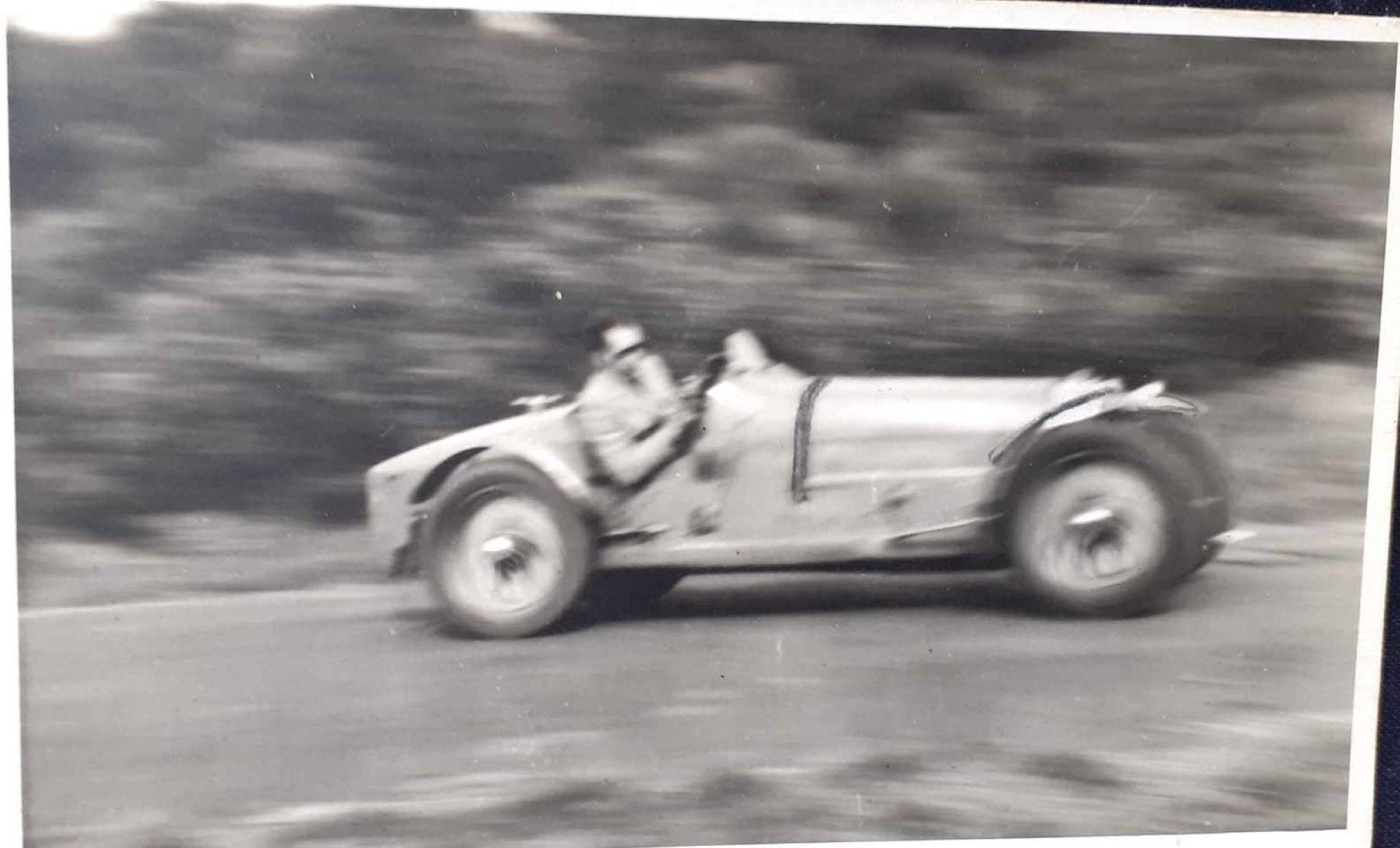 Name:  NSCC 1950 #0116 Bugatti T35 at speed - light colour 1950's - image Graeme Wells arch Anthony Wel.jpg
Views: 217
Size:  158.1 KB