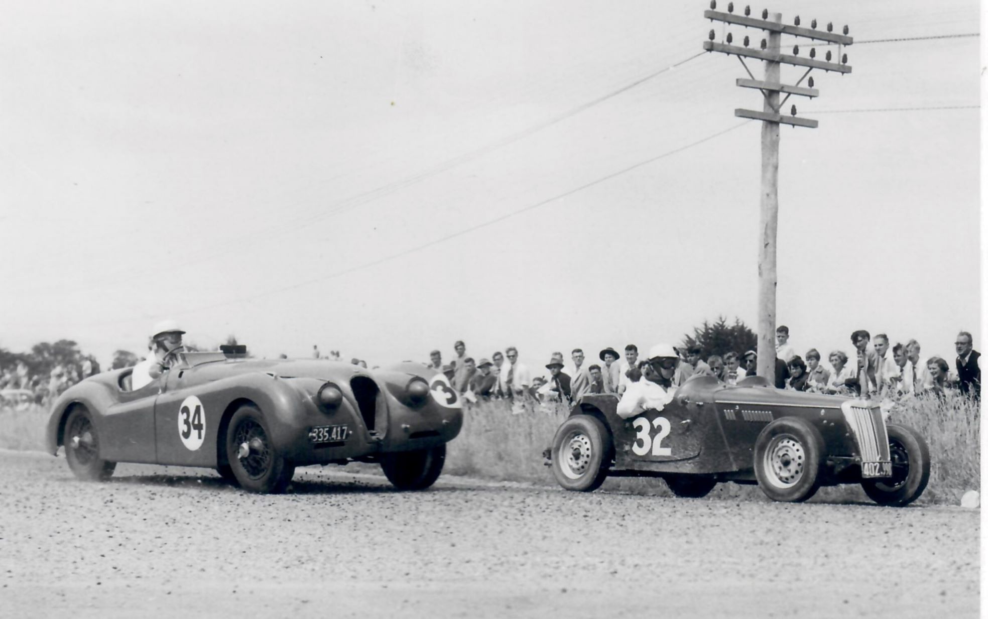 Name:  Ryal Bush 1956 #052 1956. Ryal Bush. #34 Ray Archibald, #32 Tom Kilkelly. 176 kb arch Graham Woo.jpg
Views: 331
Size:  175.5 KB