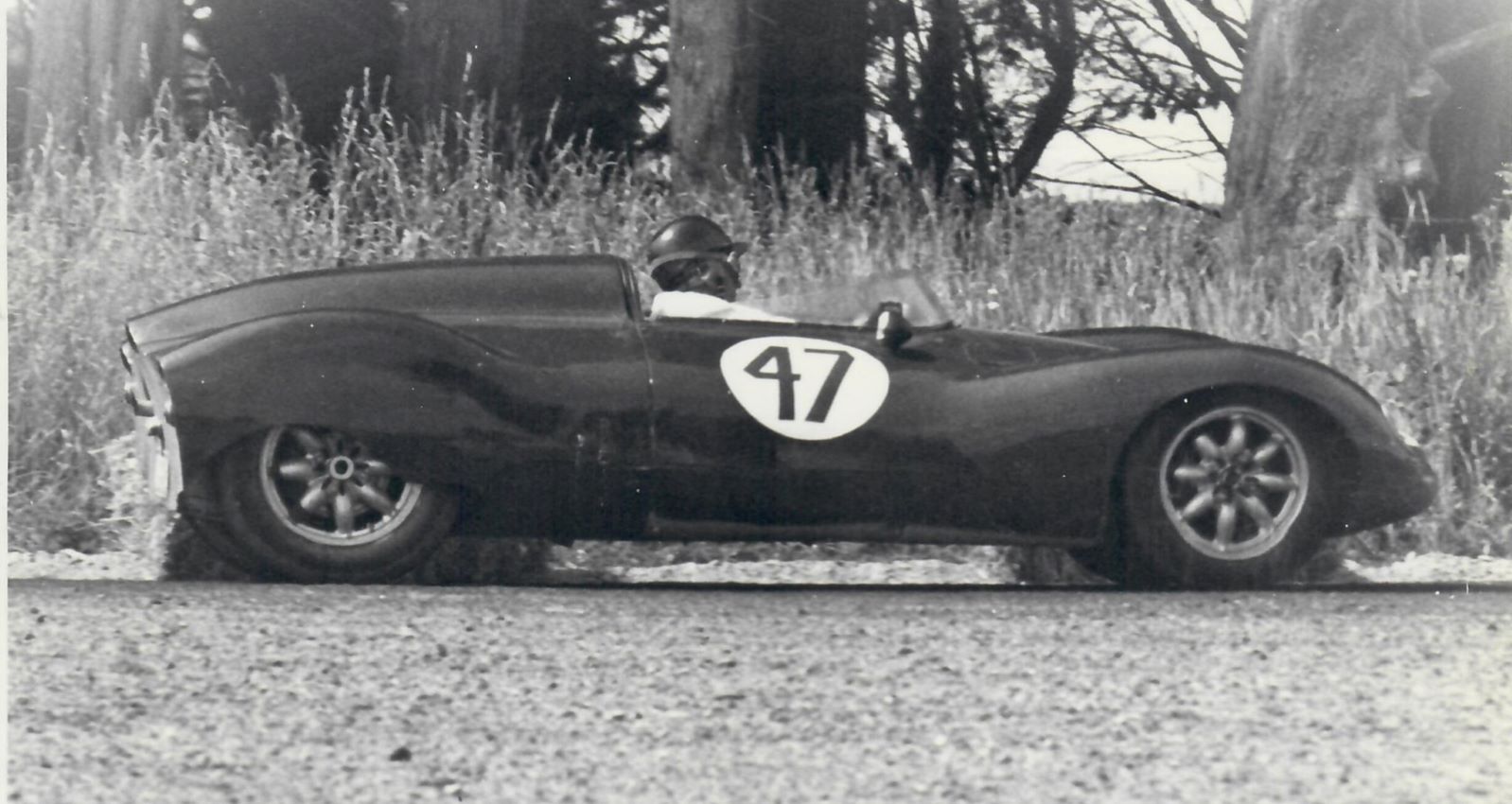 Name:  Ryal Bush 1957 #048 1957. February, Ryal Bush, Jack Brabham. Cooper Climax Bobtail #47 173 kb . .jpg
Views: 334
Size:  173.3 KB