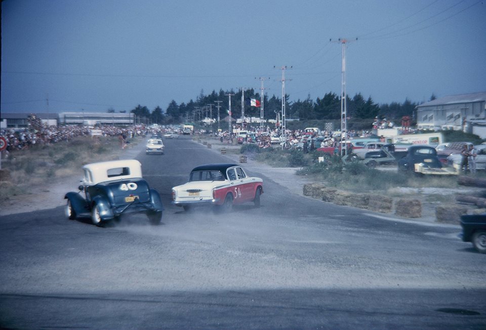 Name:  Garth Souness l, Dennis Marwood r, Mt Manganui 1962-3 Alan Boyle pic.jpg
Views: 202
Size:  93.1 KB