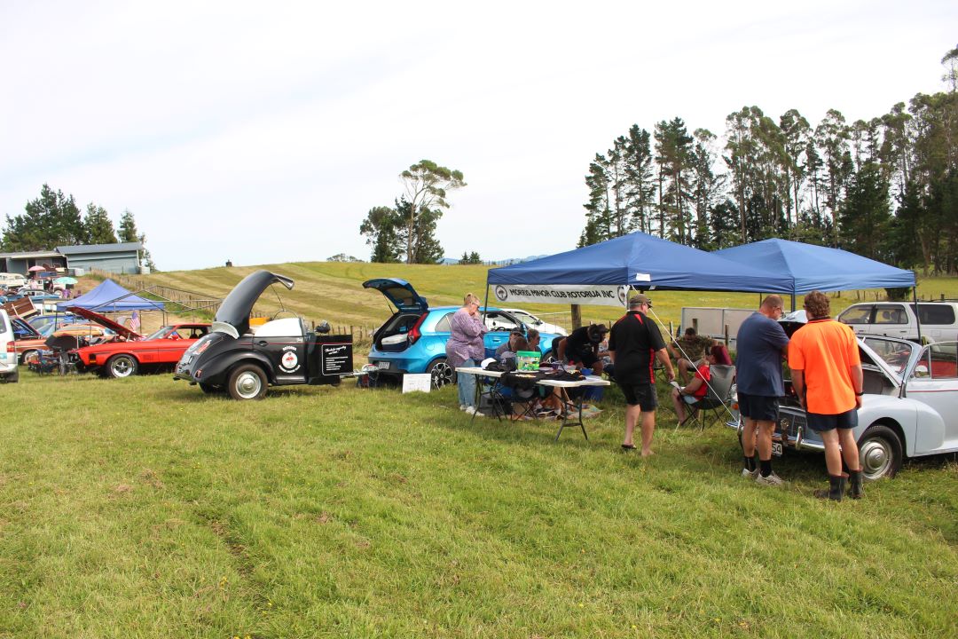 Name:  AHCC 2024 #022 Pahoia Car Show - Morris Minor group with MM trailer MG3 18 Feb 2024 R Dowding.jpg
Views: 225
Size:  173.7 KB