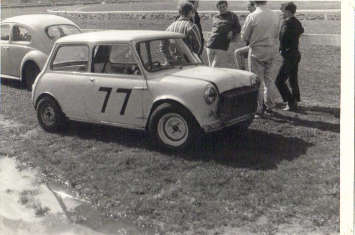 Name:  Mini Ford #011 The car Pukekohe 1968 Club Circuit meeting #77 arch R Dowding.jpg
Views: 99
Size:  57.0 KB