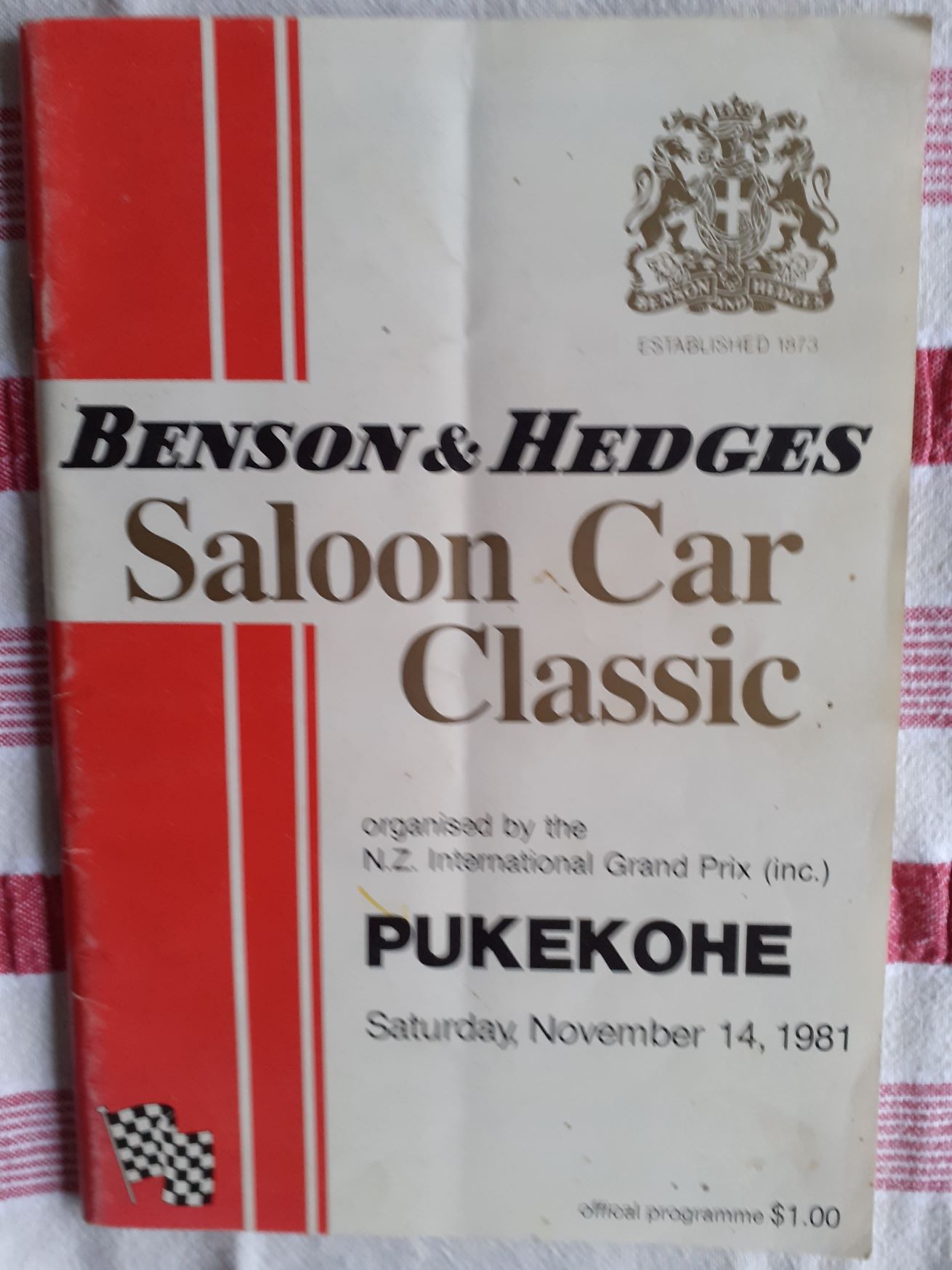 Name:  Motoring Books #105 Benson and Hedges Pukekohe Sat Nov 14 1981 series Programme 178kb arch Allan.jpg
Views: 250
Size:  178.2 KB