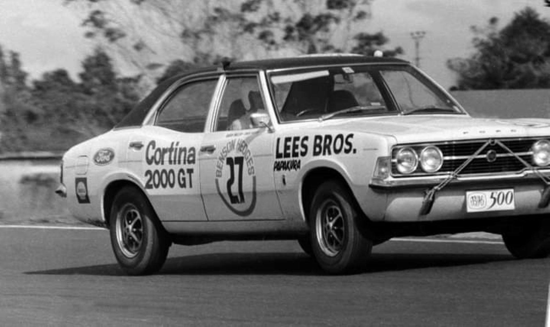 Name:  Pukekohe 1971 #736 1971 Benson Hedges  Phillips McLean Cortina 2000GT #27 Kevin Lancaster.jpg
Views: 113
Size:  179.6 KB