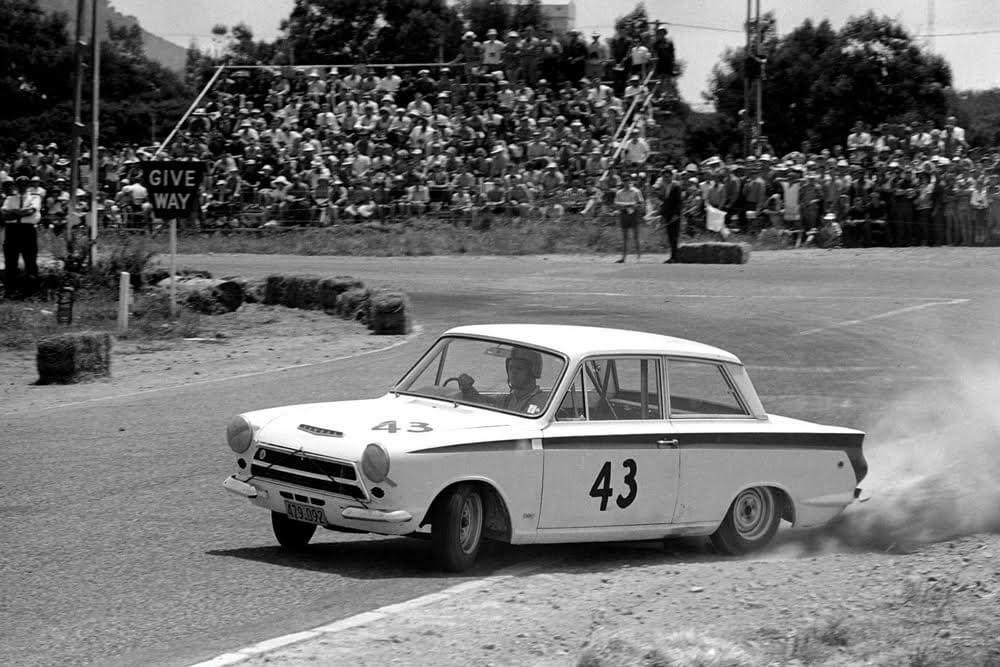 Name:  Mt Maunganui #058 1963 #43 Kerry Grant Lotus Cortina GT, arch Broadspeed + .jpg
Views: 104
Size:  101.6 KB