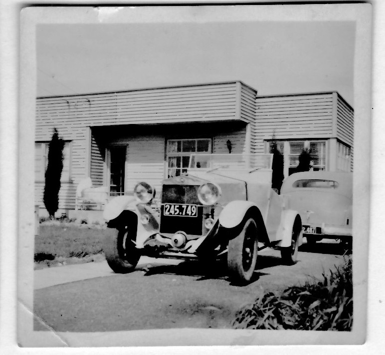 Name:  Fiat 509 #027 Special front view Trevor Sheffield plate 245,749 1951 -56 plate Q arch T Sheffiel.jpg
Views: 41
Size:  138.6 KB