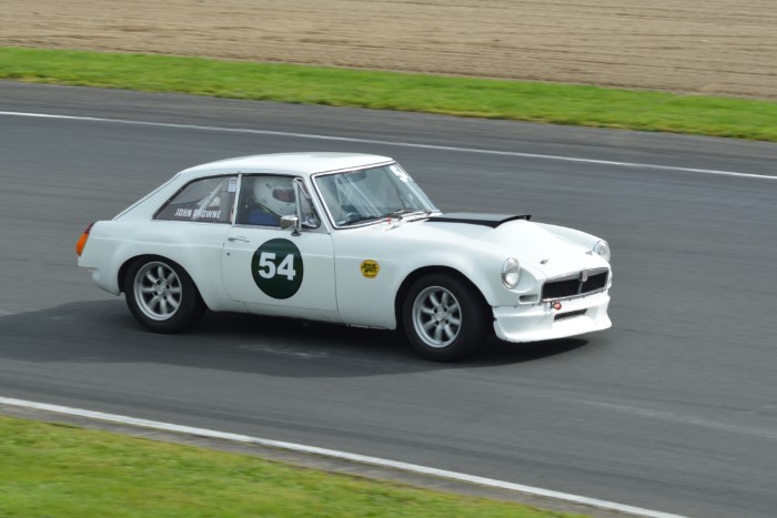 Name:  224_0922_045 MGB V8.JPG
Views: 115
Size:  102.7 KB