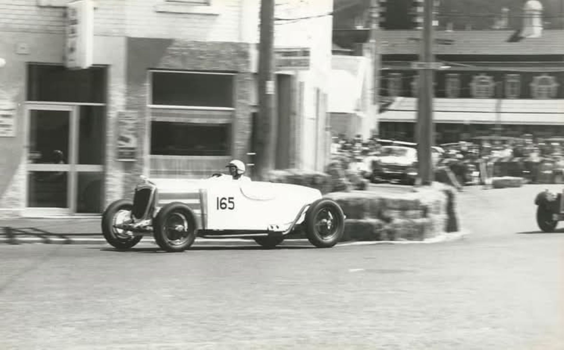 Name:  Dunedin Festival 1984 #265 Ransley Riley #165 Driver Bruce Pidgeon arch Craig Pidgeon .jpg
Views: 58
Size:  179.6 KB