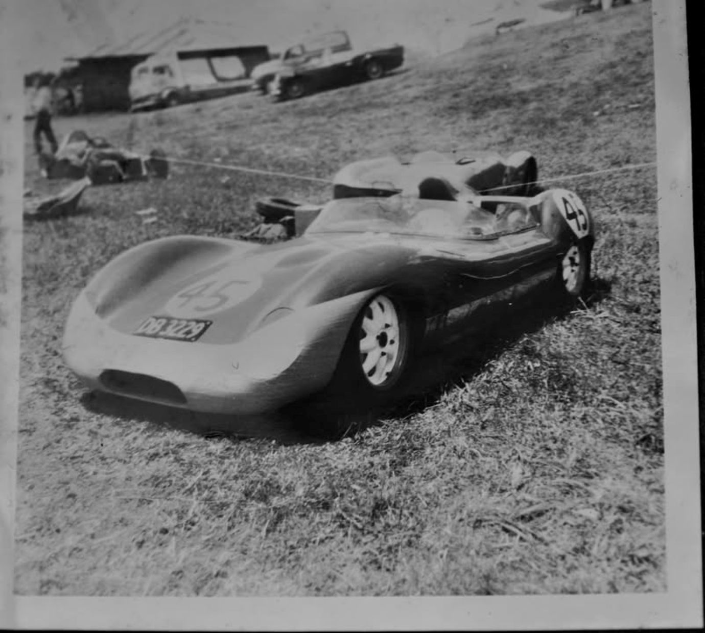 Name:  Pukekohe 1965 #154 1965 GP meeting Barry Cottle Lola #45 owned here by Bill Caldwell. arch CAN A.jpg
Views: 5
Size:  179.1 KB