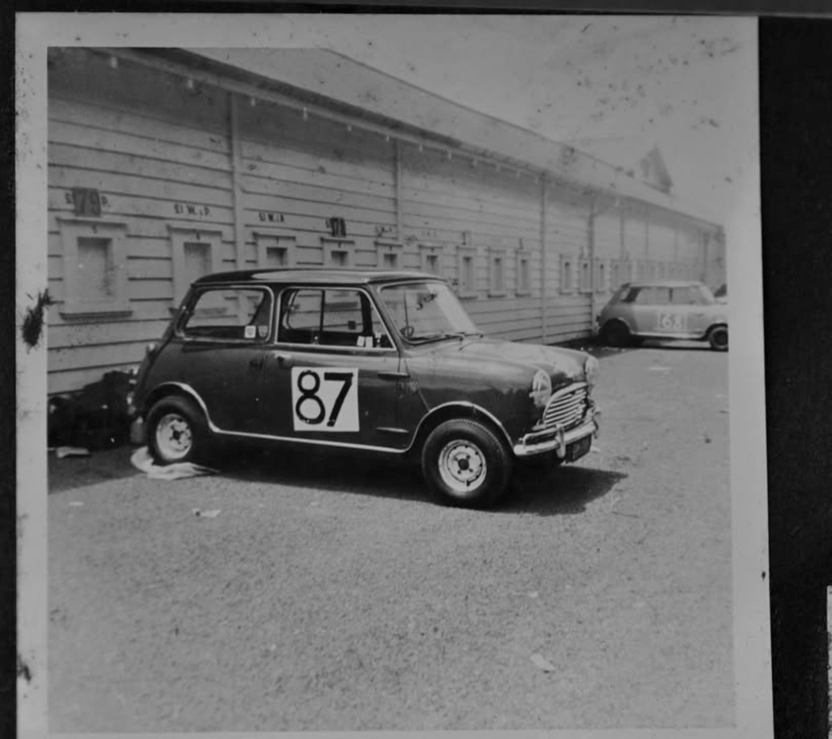 Name:  Pukekohe 1965 #155 1965 GP meeting Mini Cooper K. Madgwick arch CAN AD Photo Arthur Uden.jpg
Views: 5
Size:  179.7 KB